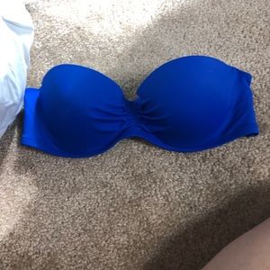 Victoria’s Secret bikini top